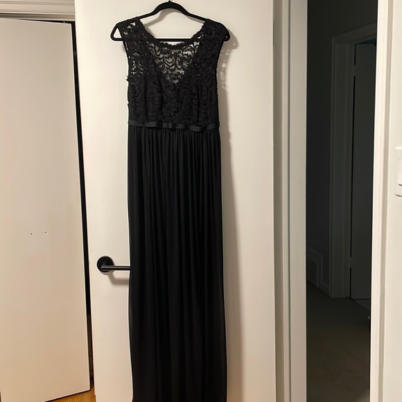 Maternity black bridesmaid dress David’s Brial - Picture 1 of 2